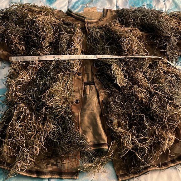 Camouflage Ghillie Suit - Picture 10 of 14